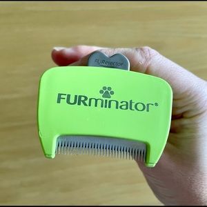 FURminator Long hair dog deshedding tool - Small Green